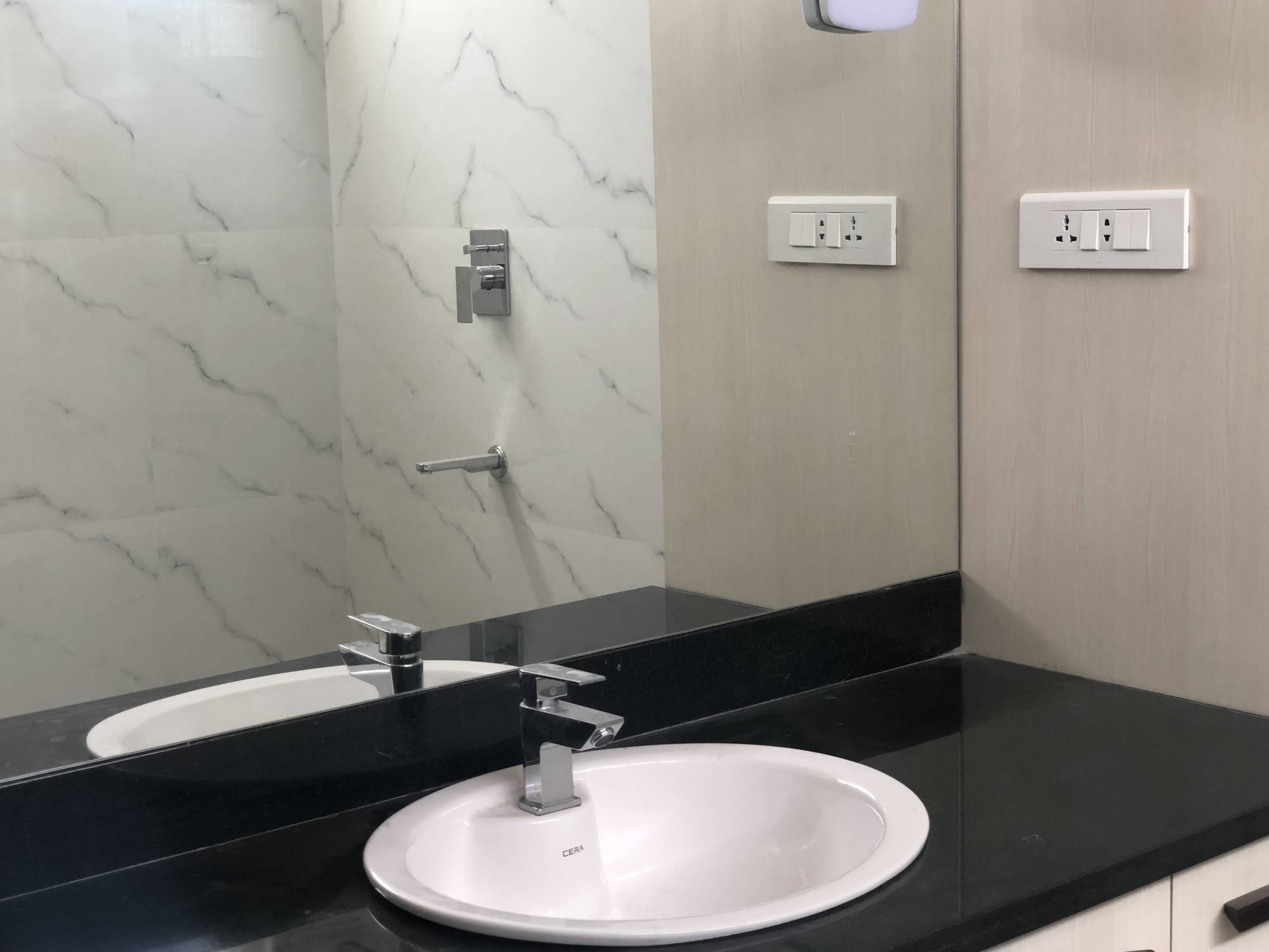 Bathroom vanity